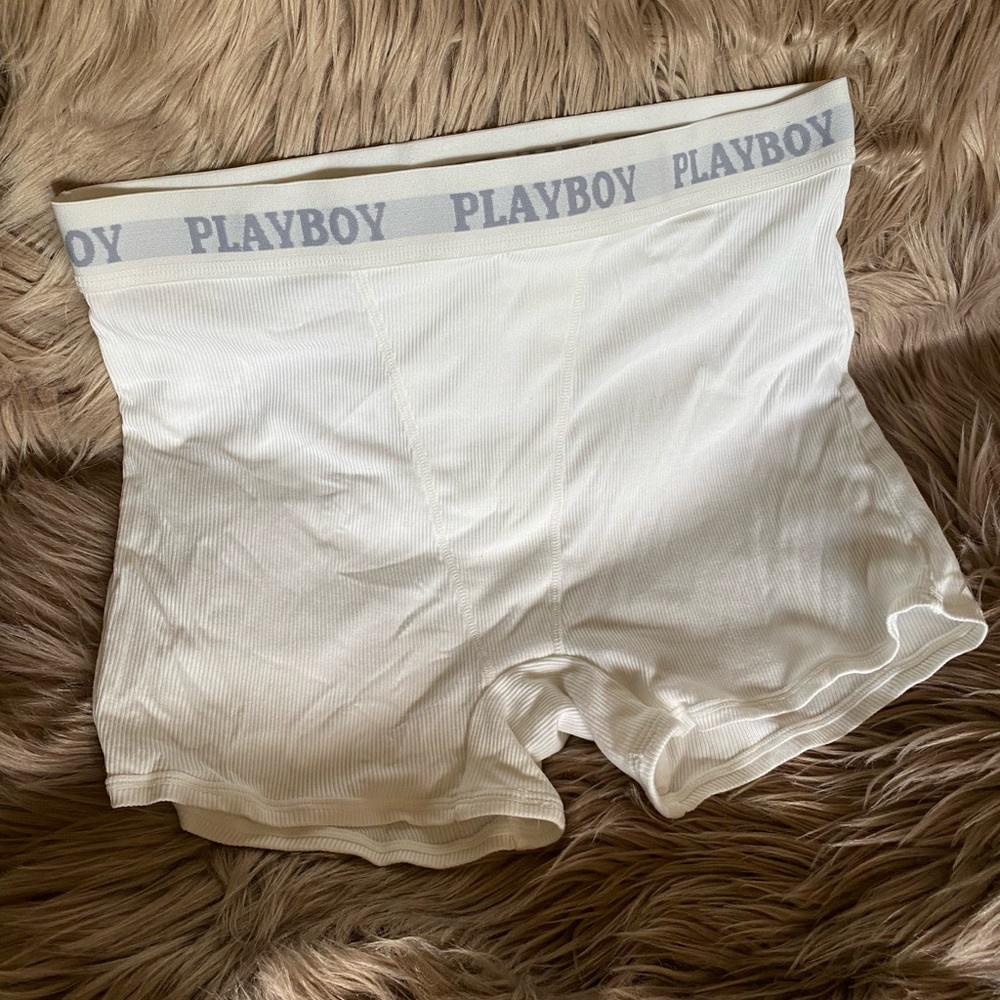 playboy boy short / biker short